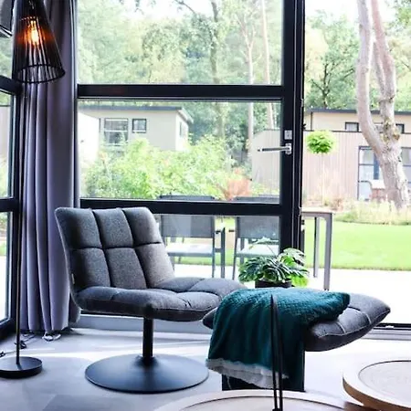 Delightful Luxury 2-Bedroom Holiday Home In Nature Otterlo Exterior photo