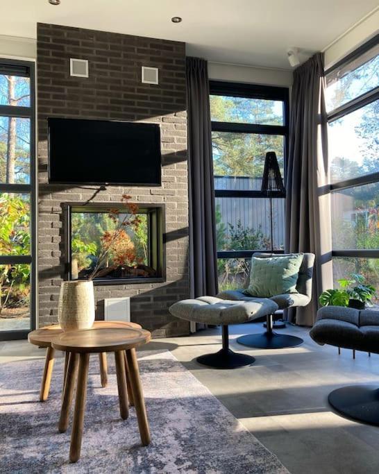 Delightful Luxury 2-bedroom In Nature